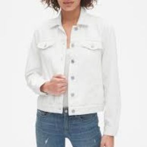 NWT Gap white jean jacket
